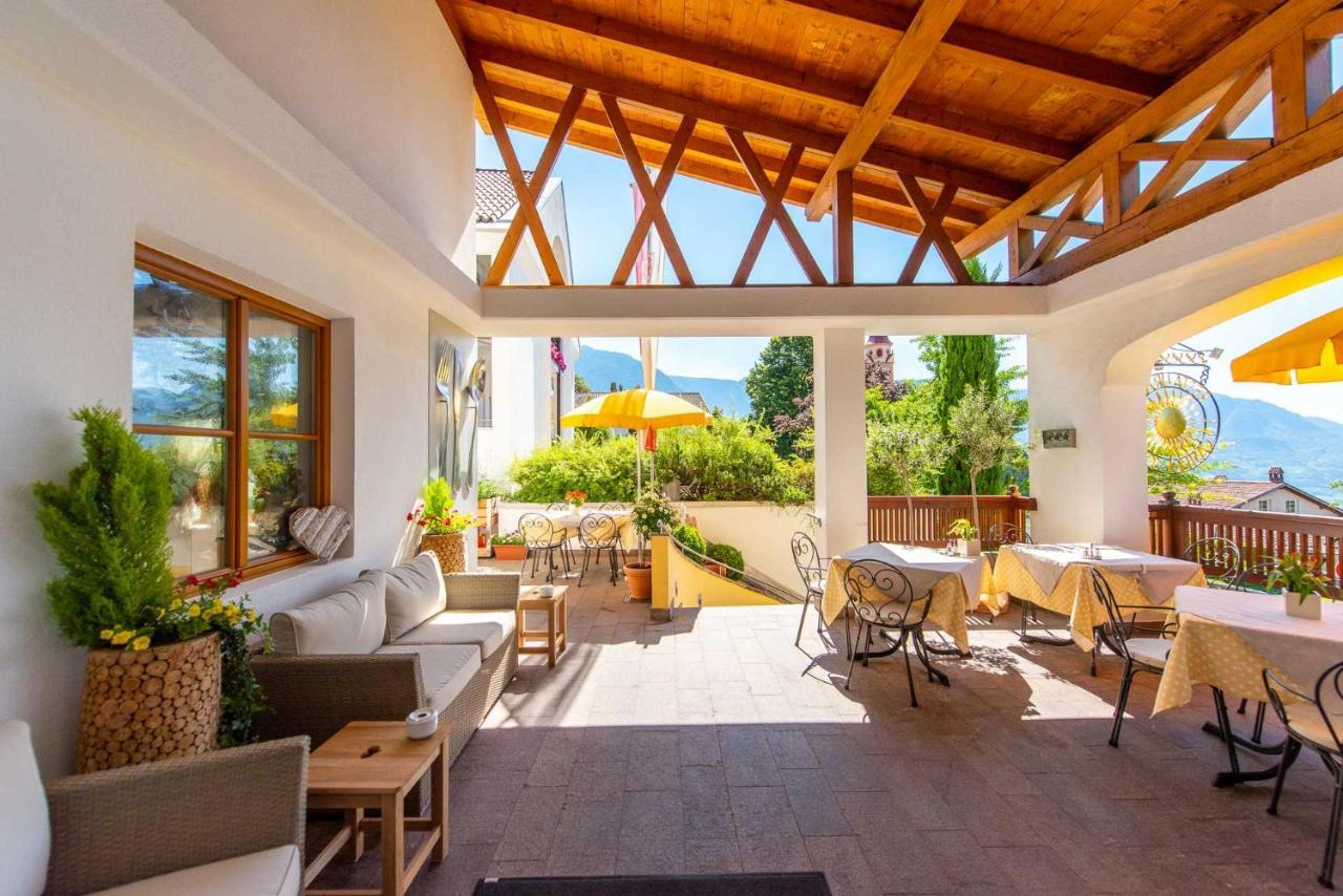 Small Hotel Sonne Тироло Экстерьер фото
