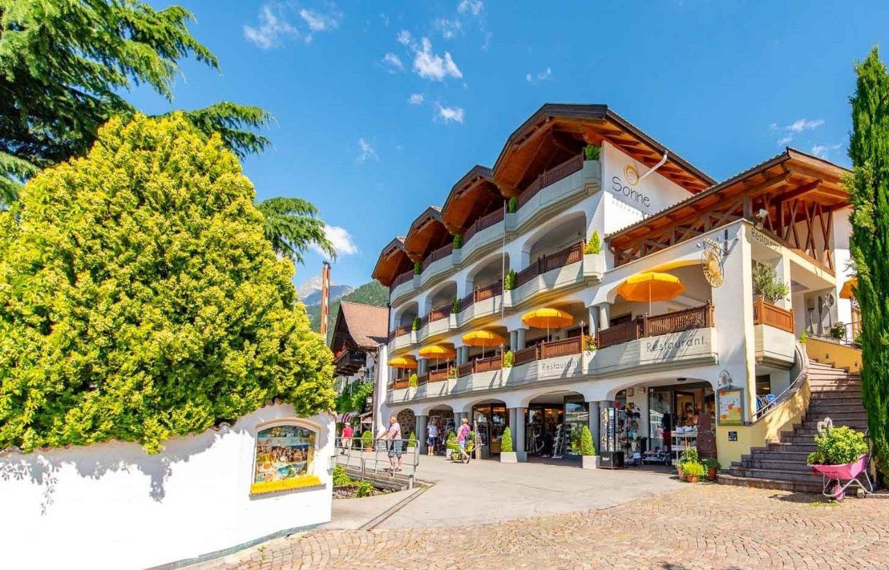 Small Hotel Sonne Тироло Экстерьер фото